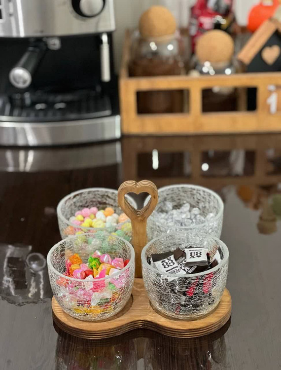 اردور خوری 4 تایی آبگز با زیره چوبی