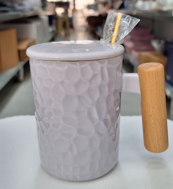 ماگ سرامیکی دسته چوبی به همراه قاشق