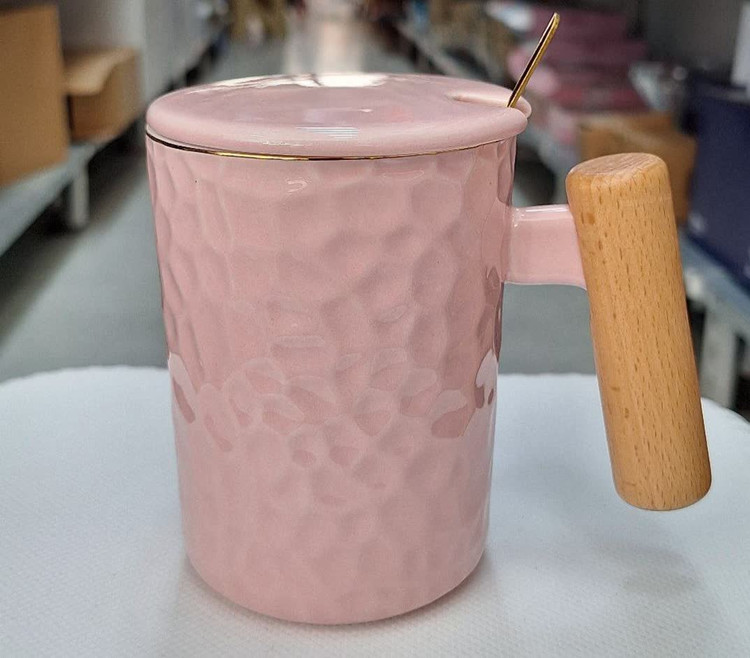 ماگ سرامیکی دسته چوبی به همراه قاشق